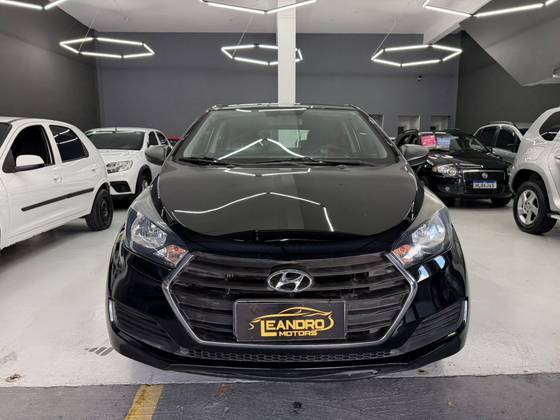 HYUNDAI HB20 1.0 COMFORT 12V FLEX 4P MANUAL
